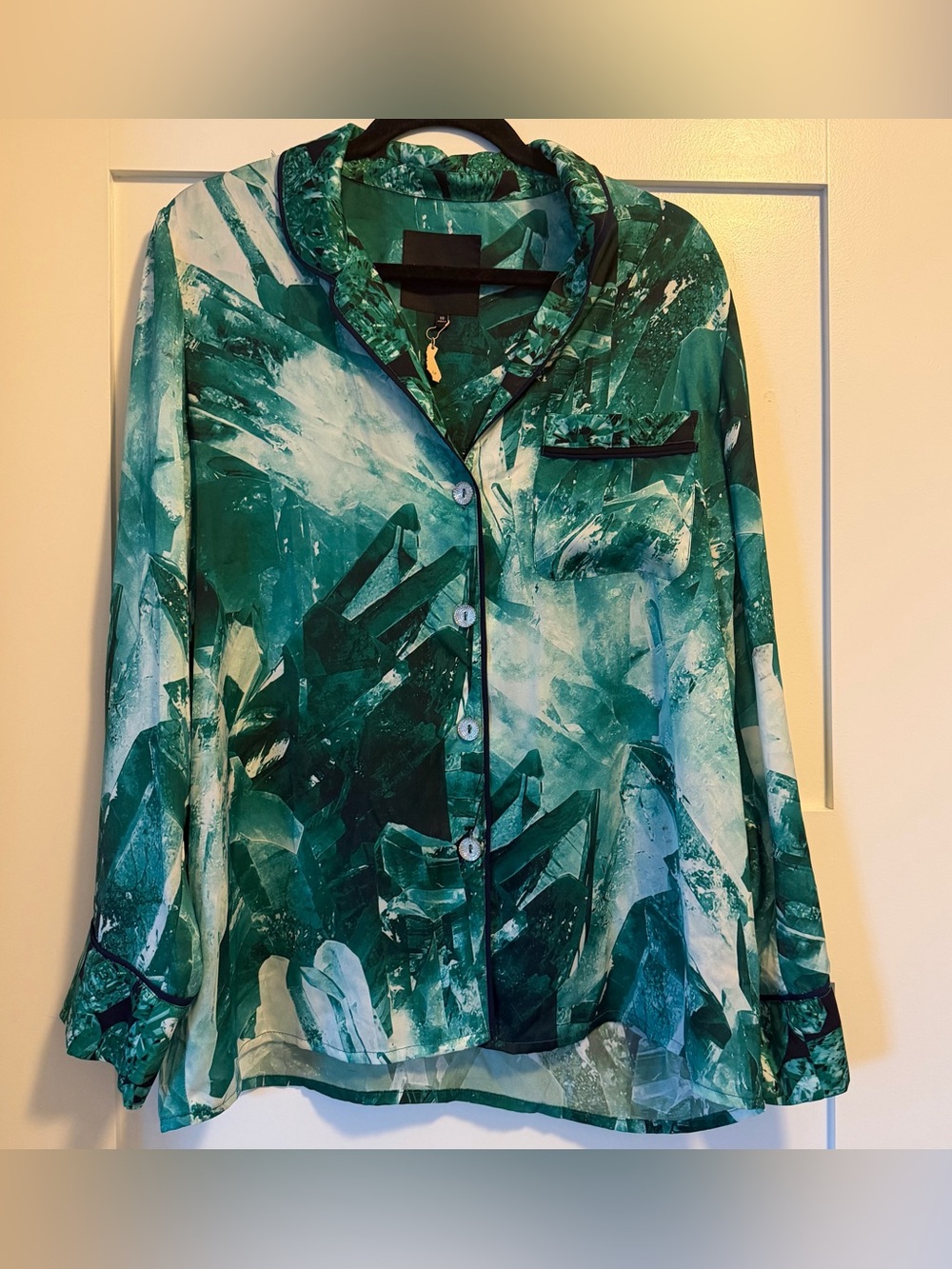 Le Superbe Abstract Green Printed Button Front Shirt Top Size 10 Never Worn